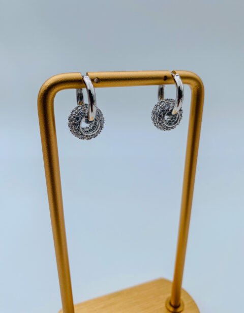 Huggie Plateado